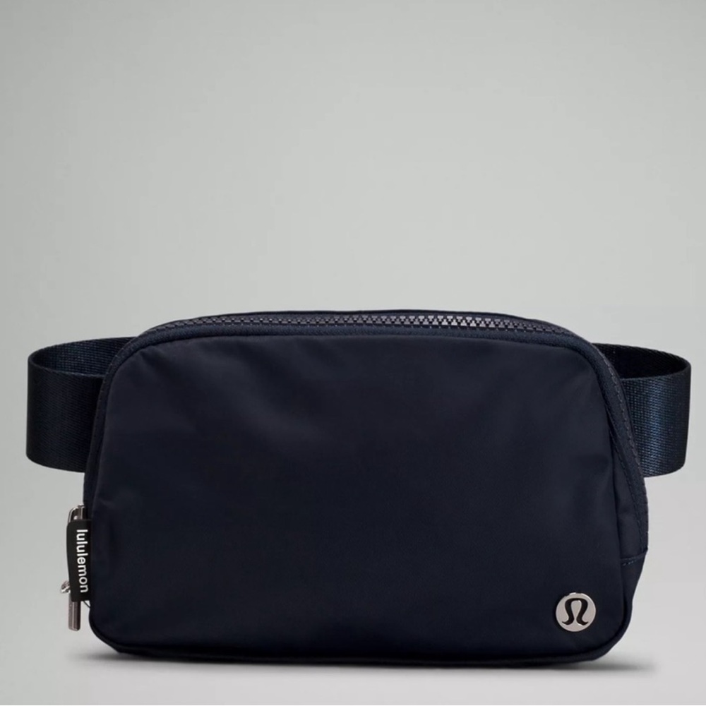 Lululemon Crossbody bag